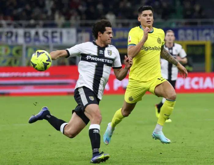 包含欧超杯转会期再迎强敌；拉齐奥防线松动；主帅态度：信心回归；球探报告显示潜力的词条-lol台服官网地址